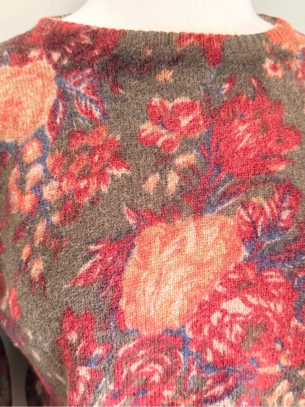 Ralph Lauren Late 80s Vintage Floral Print Crewneck Sweater - Picture 3 of 4